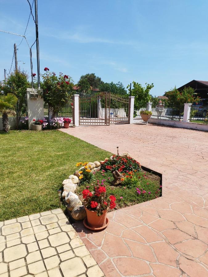 Villa Katerina Nea Kallikrateia Luaran gambar